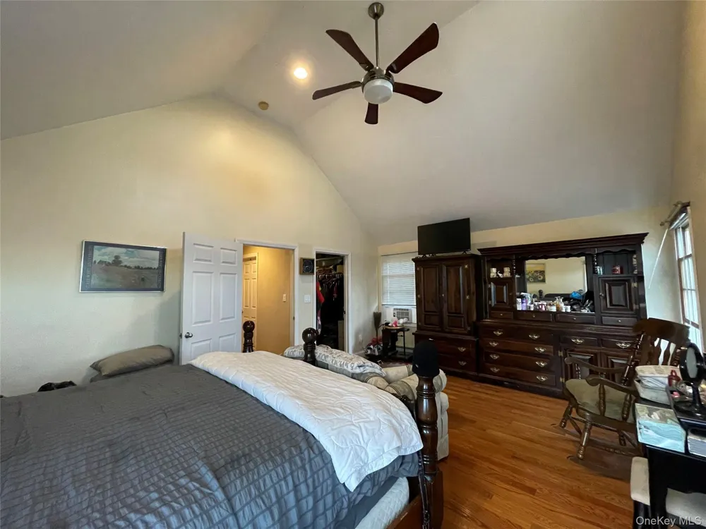 129 West Boulevard East Rockaway, NY 11518