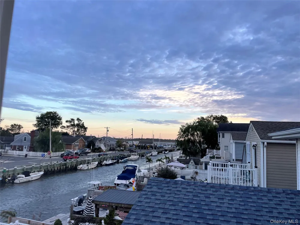 129 West Boulevard East Rockaway, NY 11518