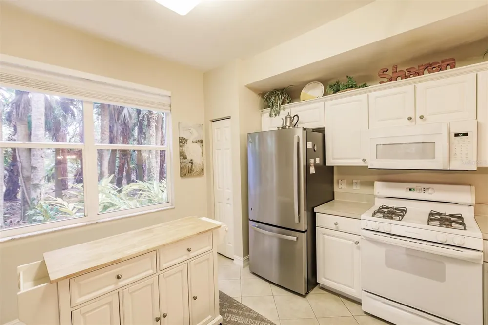 1878 TARPON BAY DRIVE S #102 Naples, FL 34119