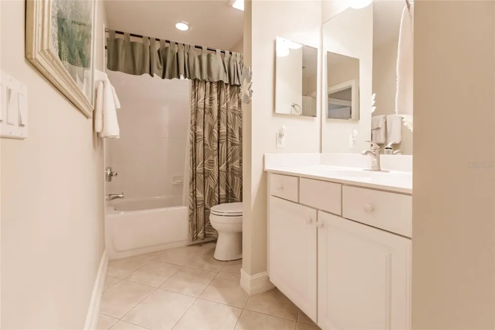 1878 TARPON BAY DRIVE S #102 Naples, FL 34119