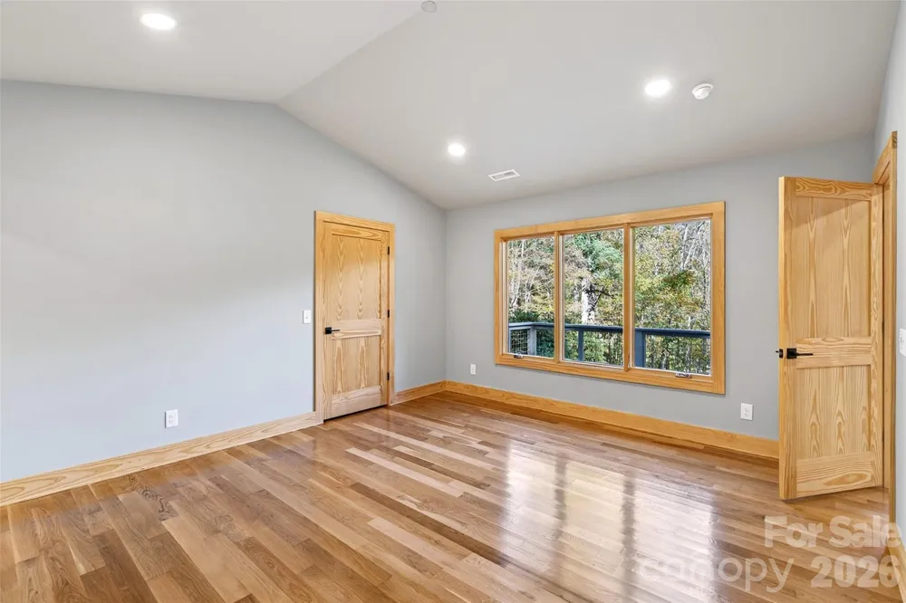 575 Croft Way Bakersville, NC 28705