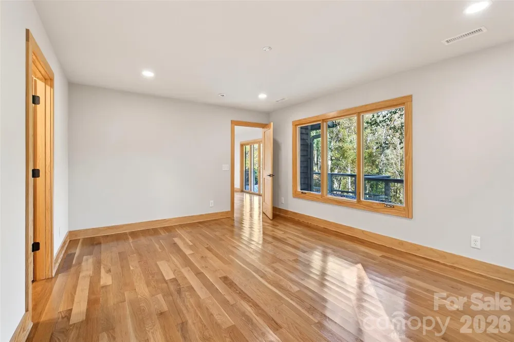 575 Croft Way Bakersville, NC 28705