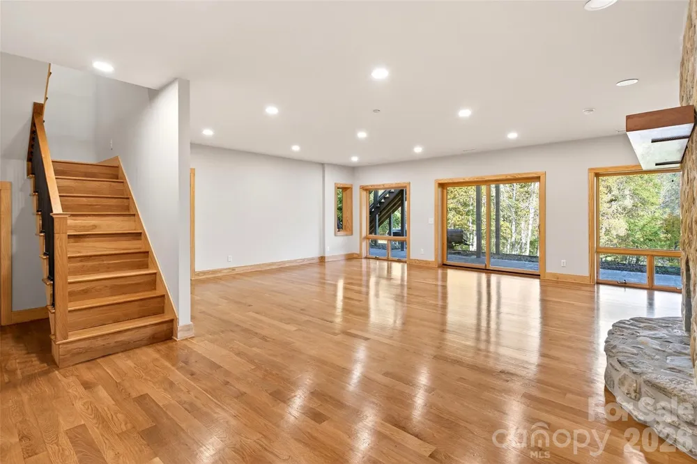 575 Croft Way Bakersville, NC 28705
