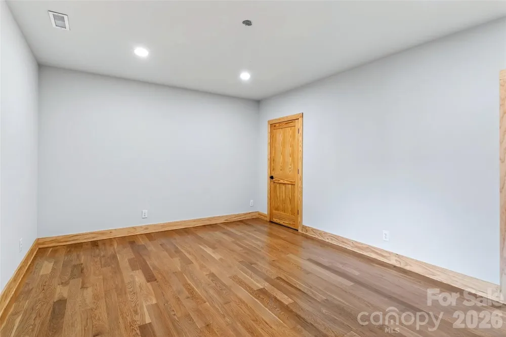 575 Croft Way Bakersville, NC 28705