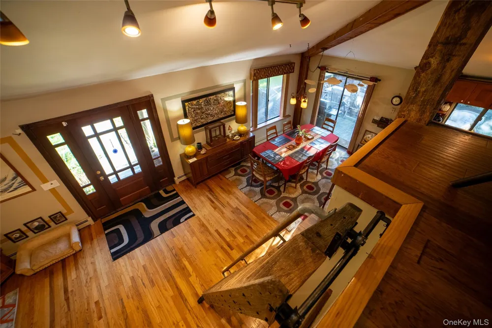 30 Long Bow Wading River, NY 11792