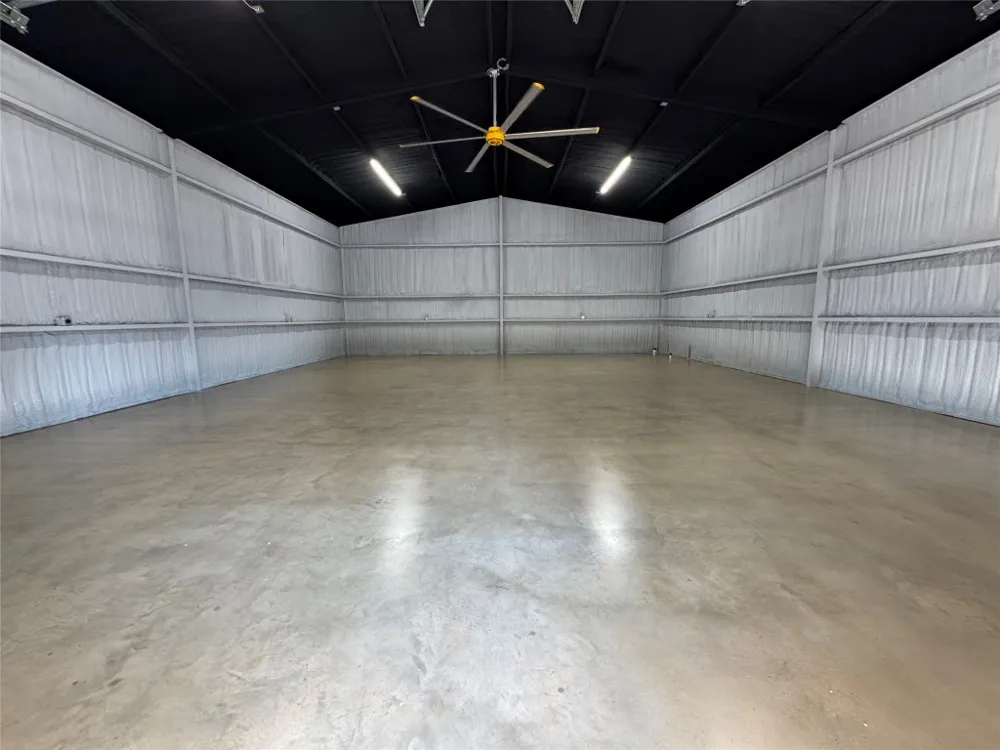 3923 Pansy Kingsland, TX 78639