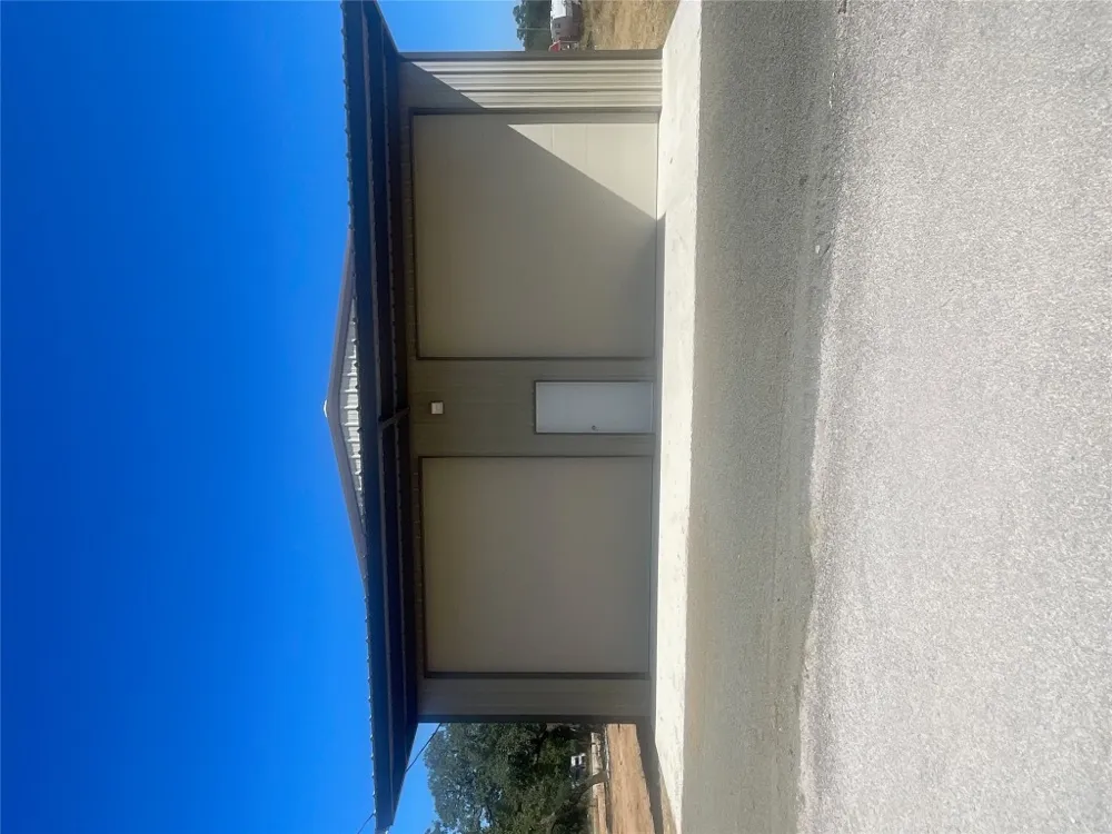 3923 Pansy Kingsland, TX 78639
