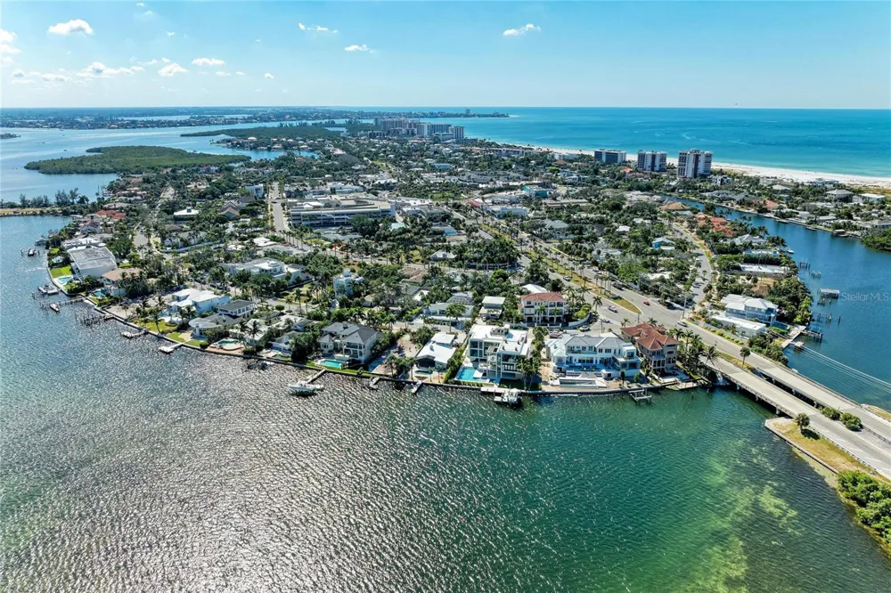 244 WASHINGTON DRIVE Sarasota, FL 34236