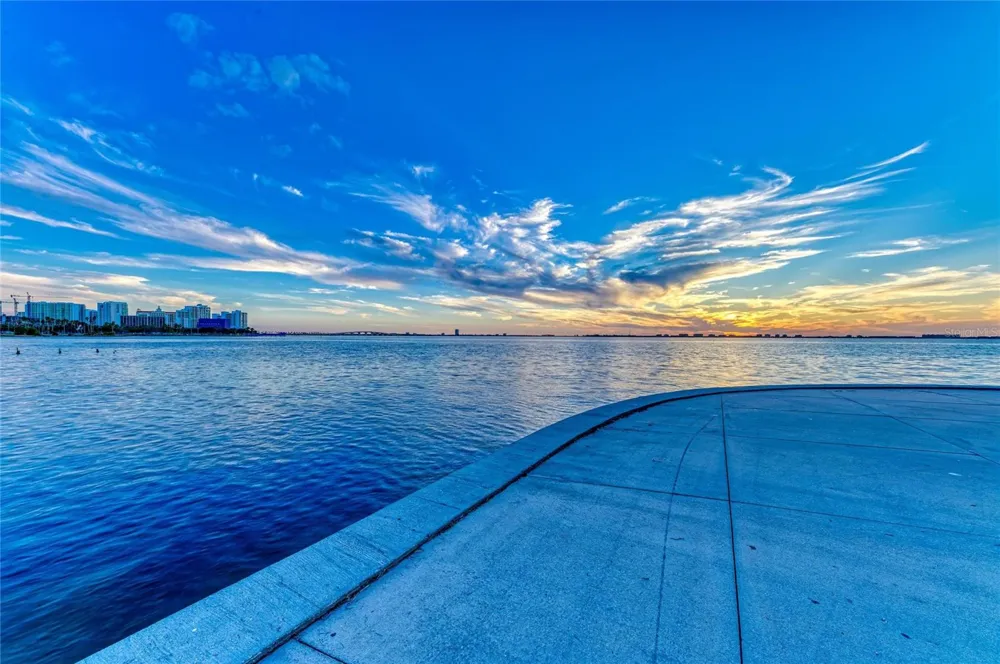 244 WASHINGTON DRIVE Sarasota, FL 34236