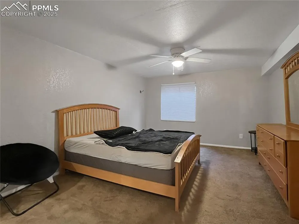204 Bridle Trail Pueblo, CO 81005