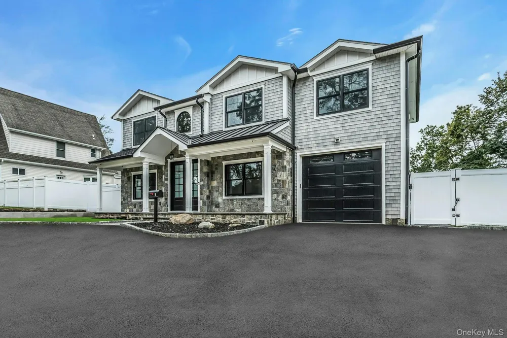 9 Hill Drive Glen Head, NY 11545
