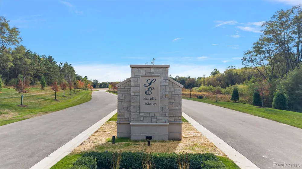 3146 Pompilio Drive Rochester City, MI 48306