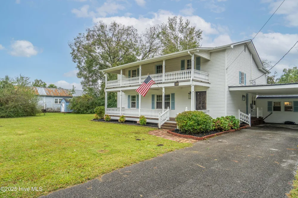 149 Huffmantown Road Richlands, NC 28574