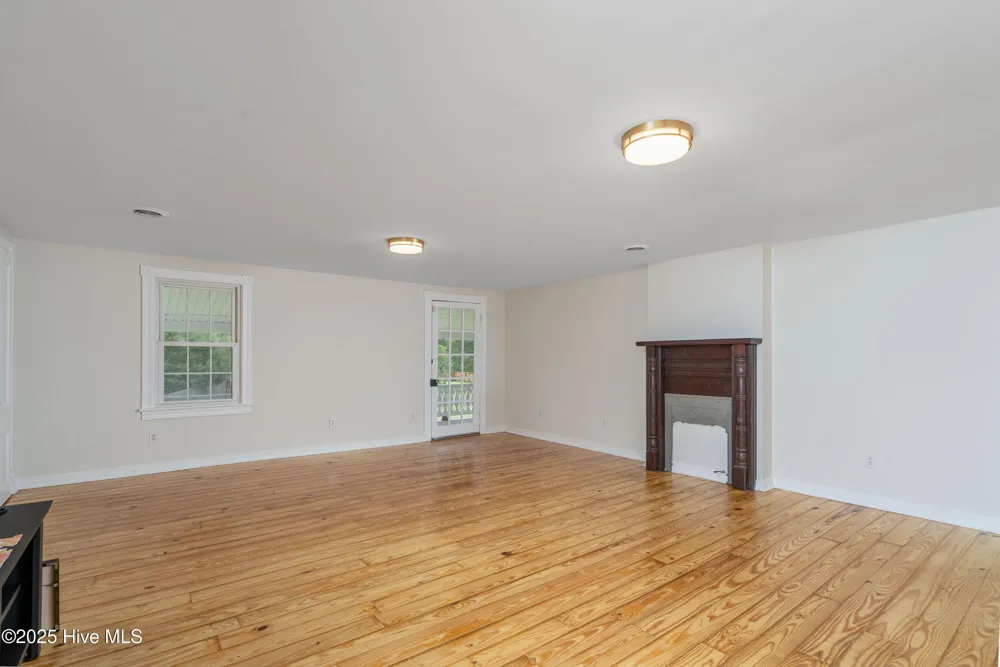 149 Huffmantown Road Richlands, NC 28574