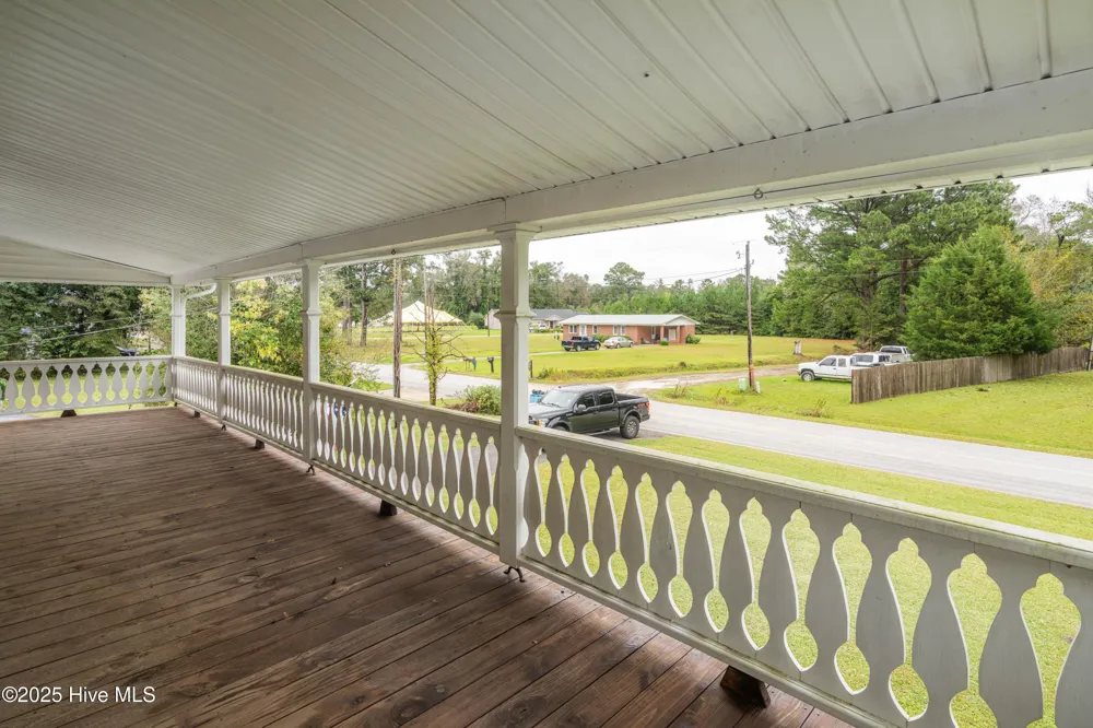 149 Huffmantown Road Richlands, NC 28574