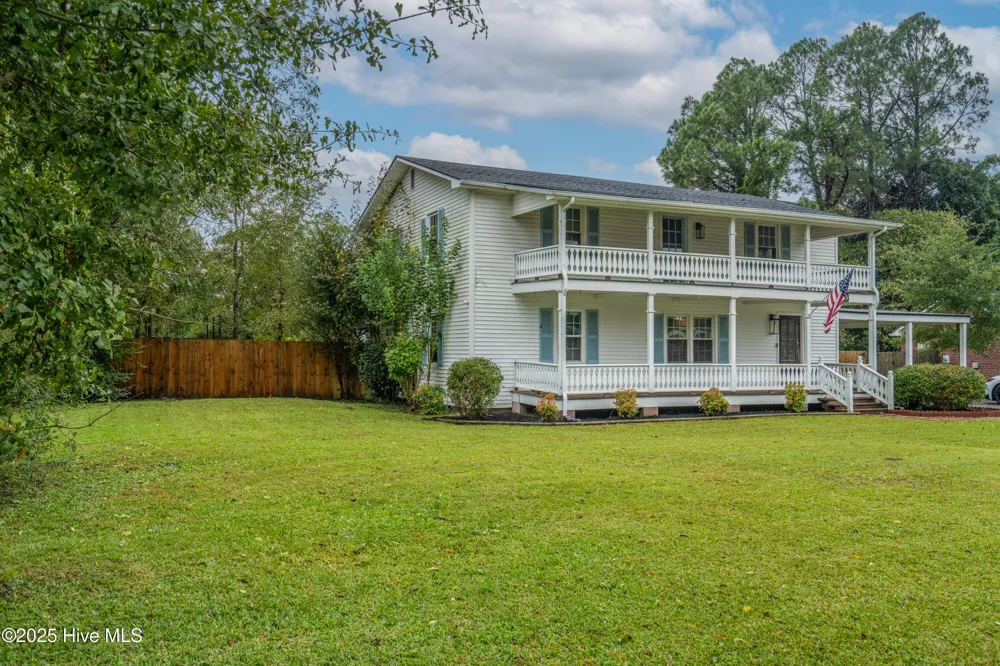 149 Huffmantown Road Richlands, NC 28574