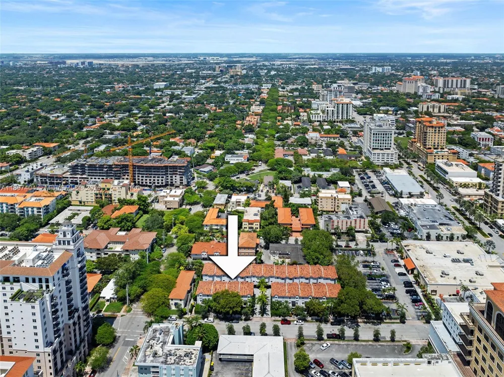 261 Navarre Ave #A-3 Coral Gables, FL 33134