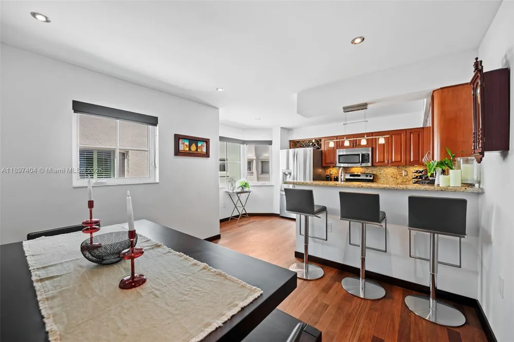 261 Navarre Ave #A-3 Coral Gables, FL 33134