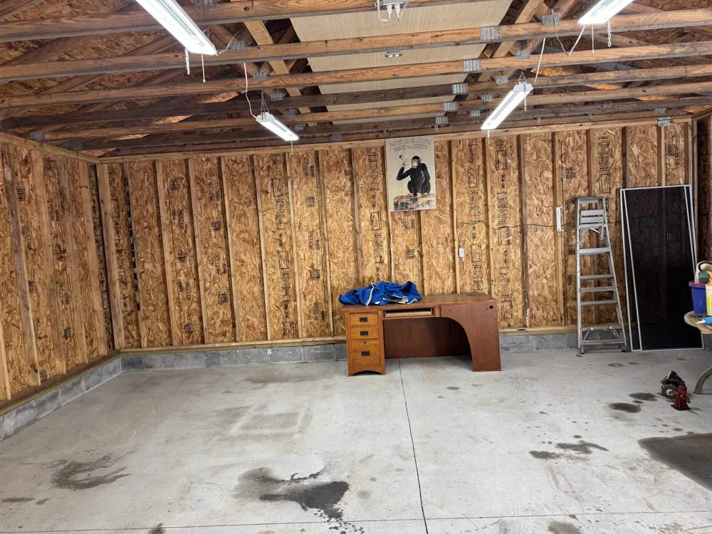 909 Farnsworth Oscoda Charter Township, MI 48750