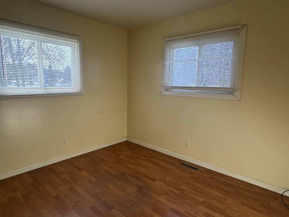 909 Farnsworth Oscoda Charter Township, MI 48750