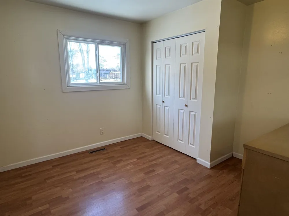 909 Farnsworth Oscoda Charter Township, MI 48750