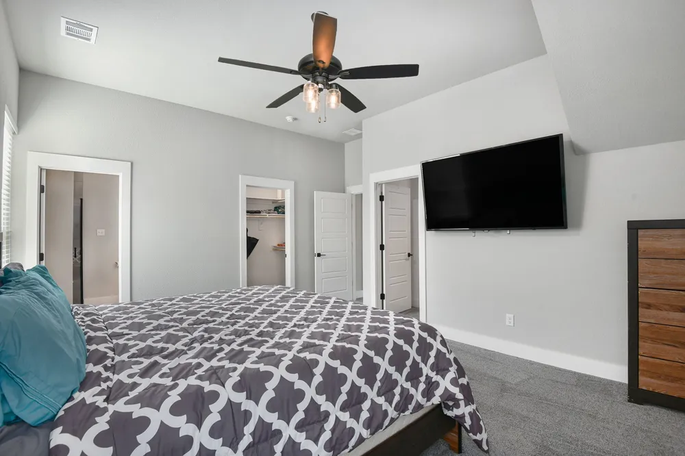 811 County Road 3451 Paradise, TX 76073