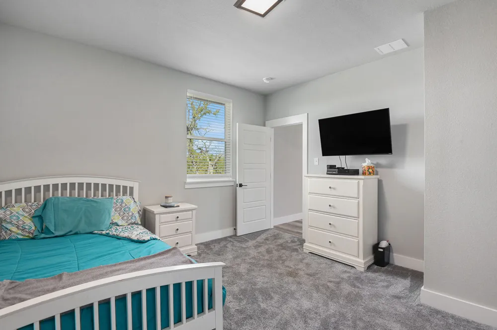 811 County Road 3451 Paradise, TX 76073