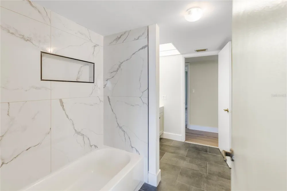 2699 SEVILLE BOULEVARD #802 Clearwater, FL 33764