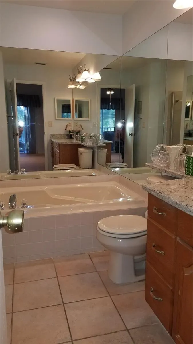 153 SUN ISLE CIRCLE Treasure Island, FL 33706
