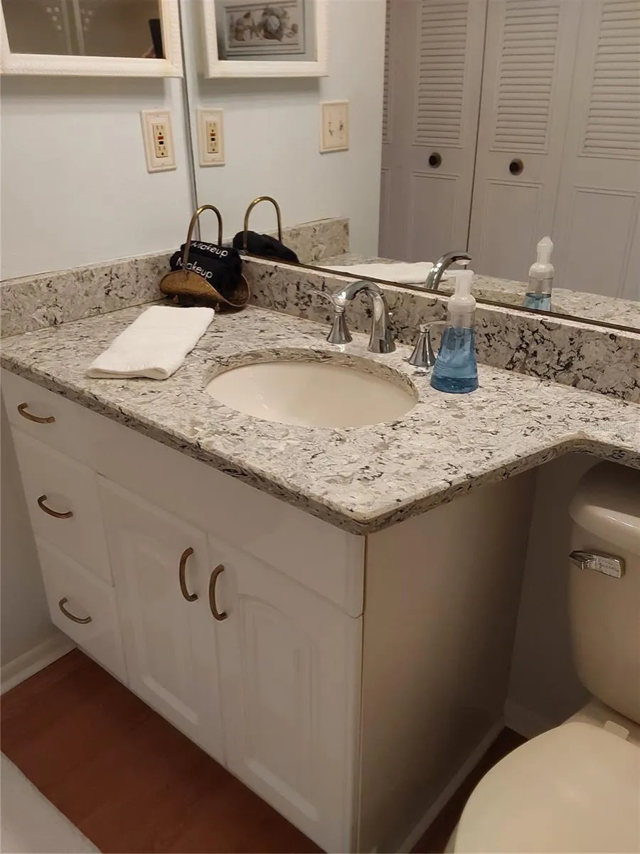 153 SUN ISLE CIRCLE Treasure Island, FL 33706