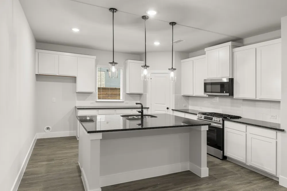 1921 Sapphire Run Mesquite, TX 75181