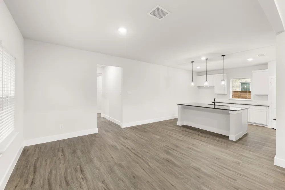 1921 Sapphire Run Mesquite, TX 75181