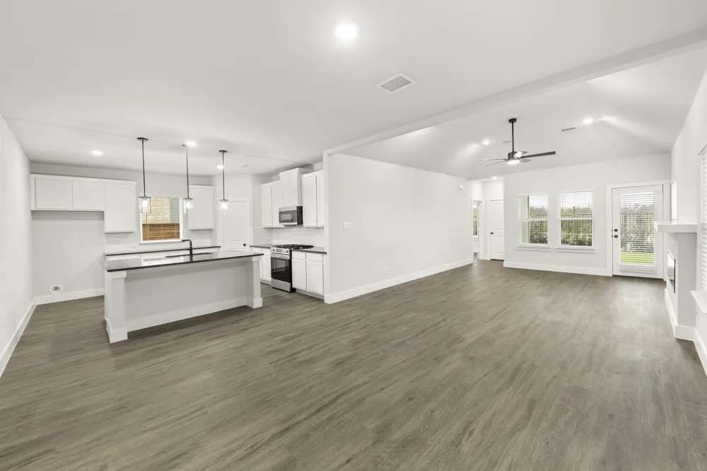 1921 Sapphire Run Mesquite, TX 75181