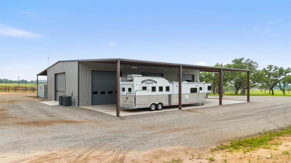 3431 Klett Ranch Road Johnson City, TX 78636