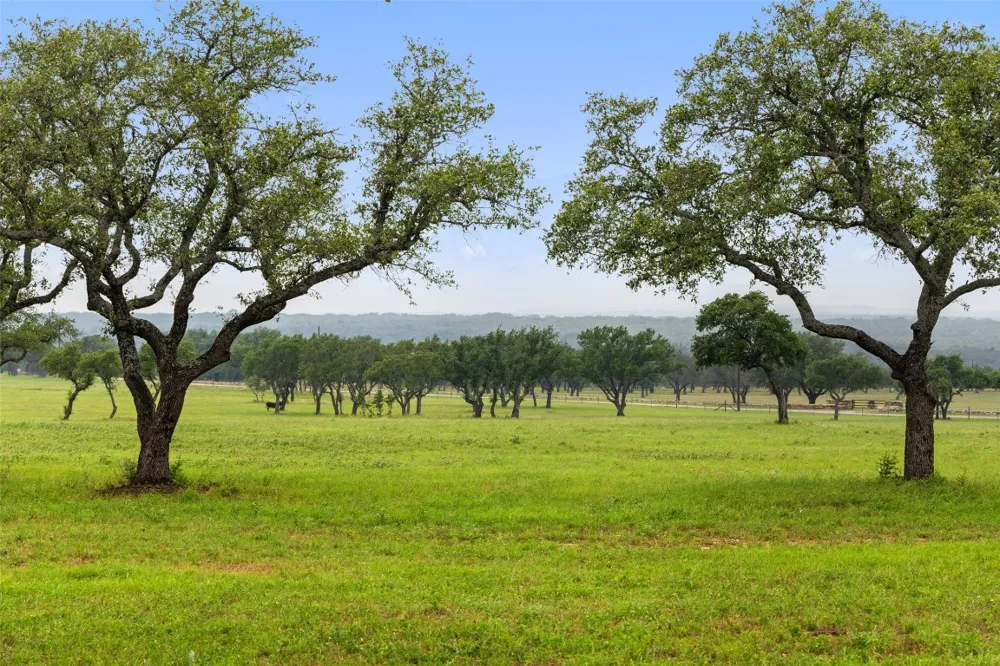 3431 Klett Ranch Road Johnson City, TX 78636