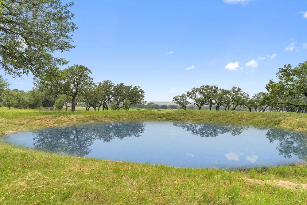 3431 Klett Ranch Road Johnson City, TX 78636
