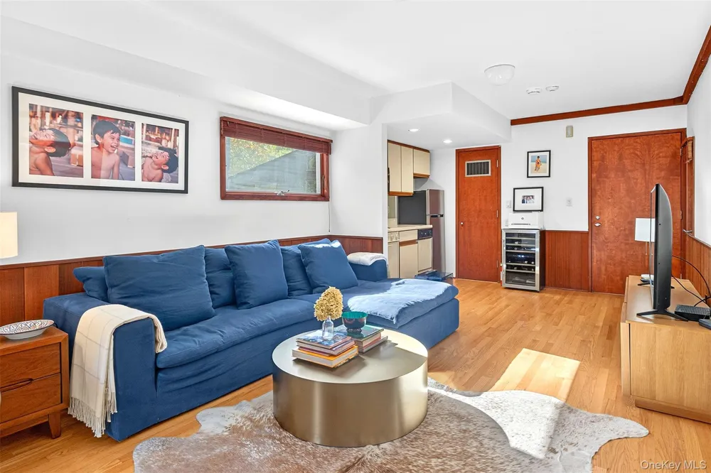 289 Upper Byrdcliffe Road Woodstock, NY 12498