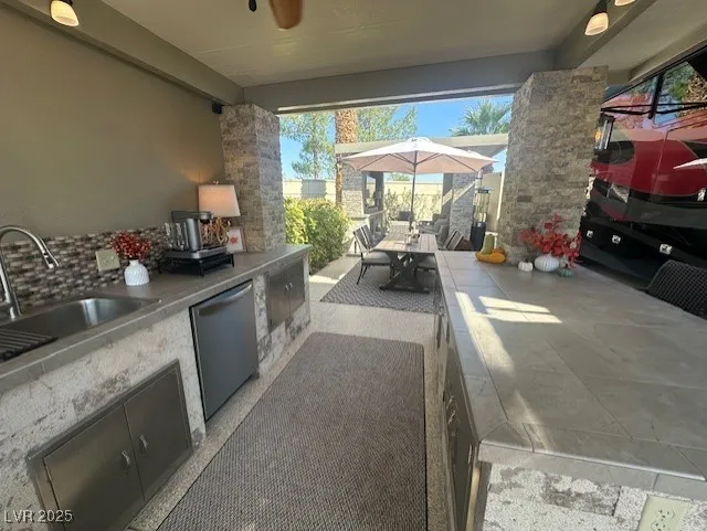 8175 Arville Street #4 Las Vegas, NV 89139