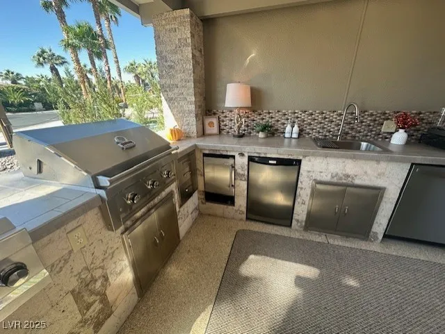 8175 Arville Street #4 Las Vegas, NV 89139