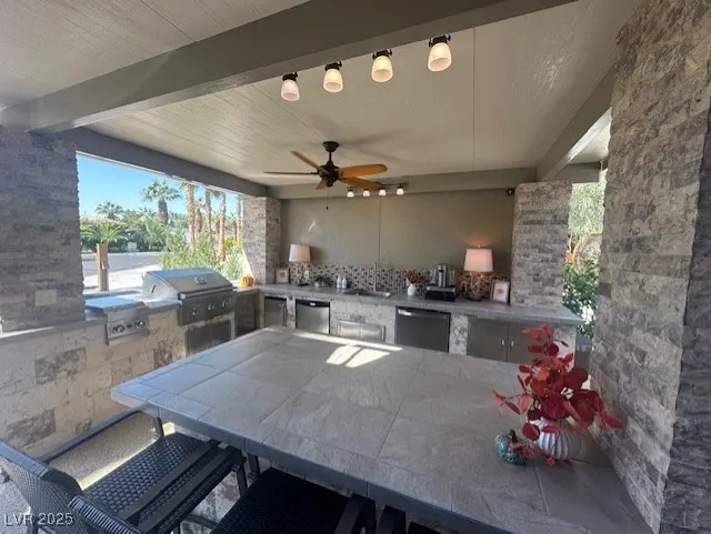 8175 Arville Street #4 Las Vegas, NV 89139