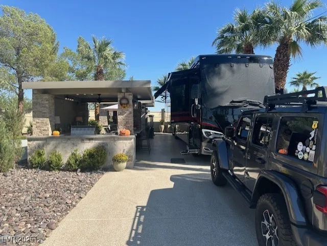 8175 Arville Street #4 Las Vegas, NV 89139