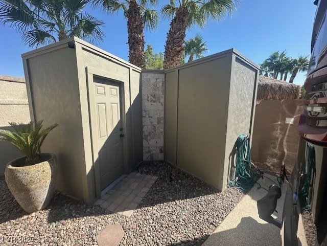 8175 Arville Street #4 Las Vegas, NV 89139