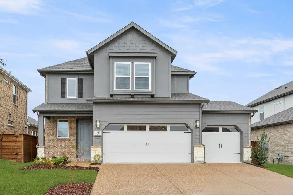 1917 Sapphire Run Mesquite, TX 75181