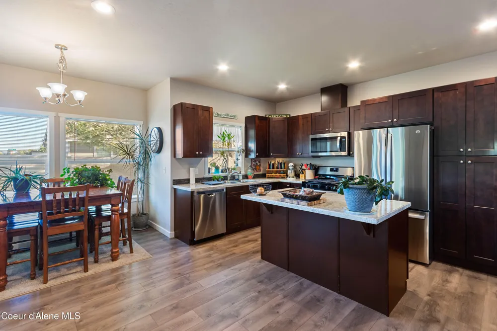 318 Creekview Court Sandpoint, ID 83864