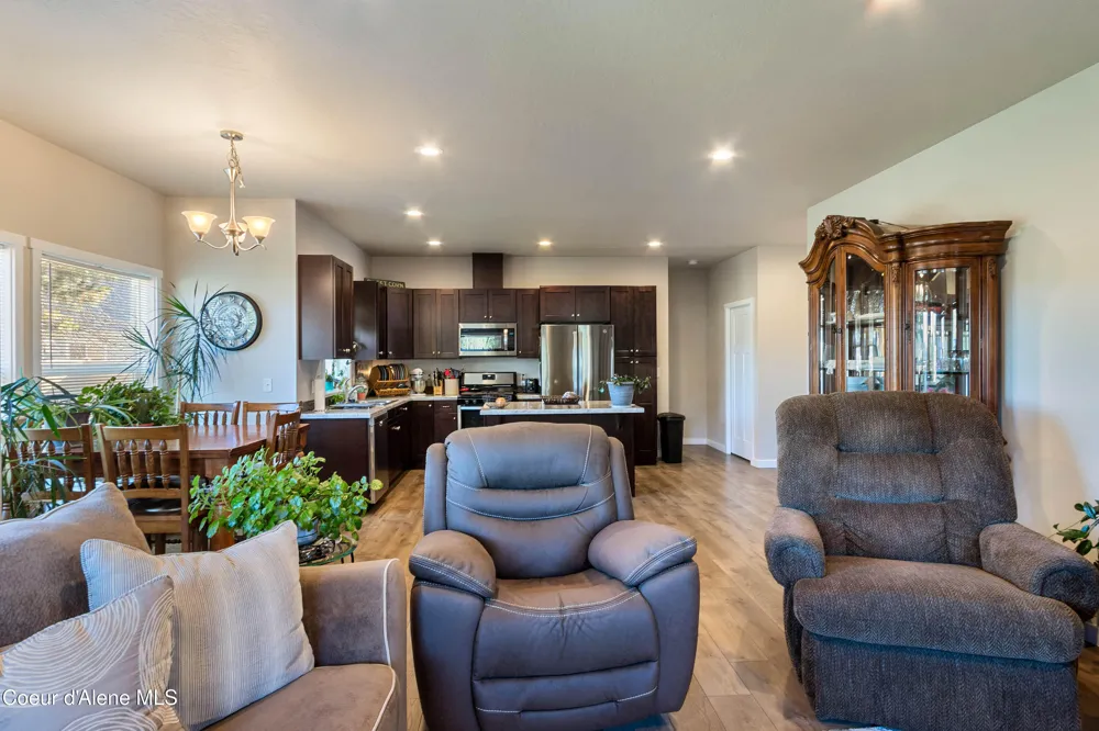 318 Creekview Court Sandpoint, ID 83864