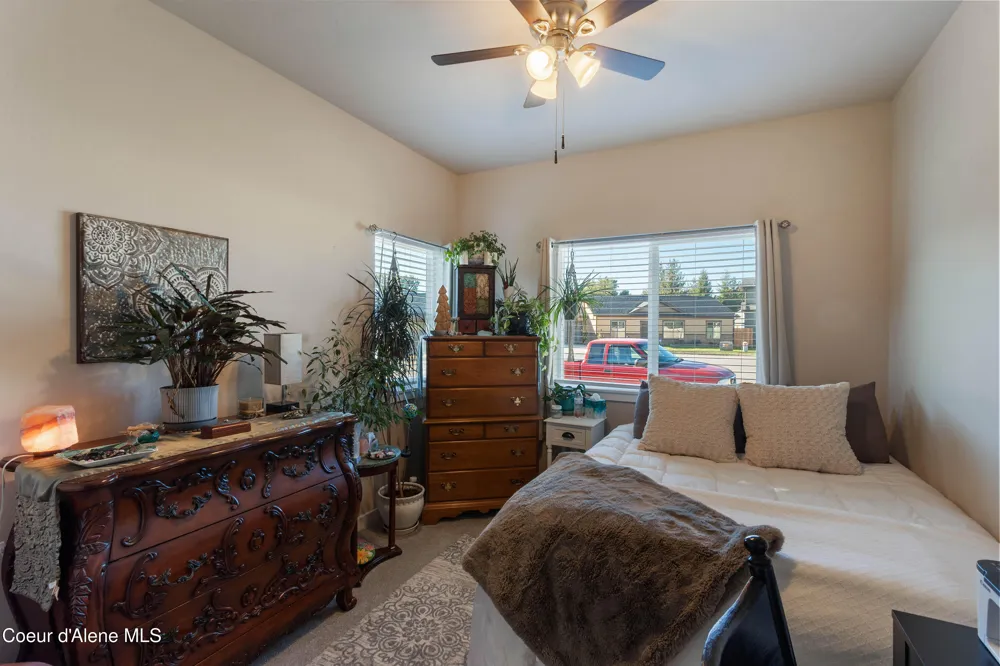 318 Creekview Court Sandpoint, ID 83864