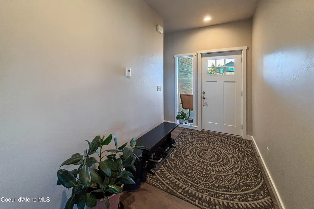 318 Creekview Court Sandpoint, ID 83864