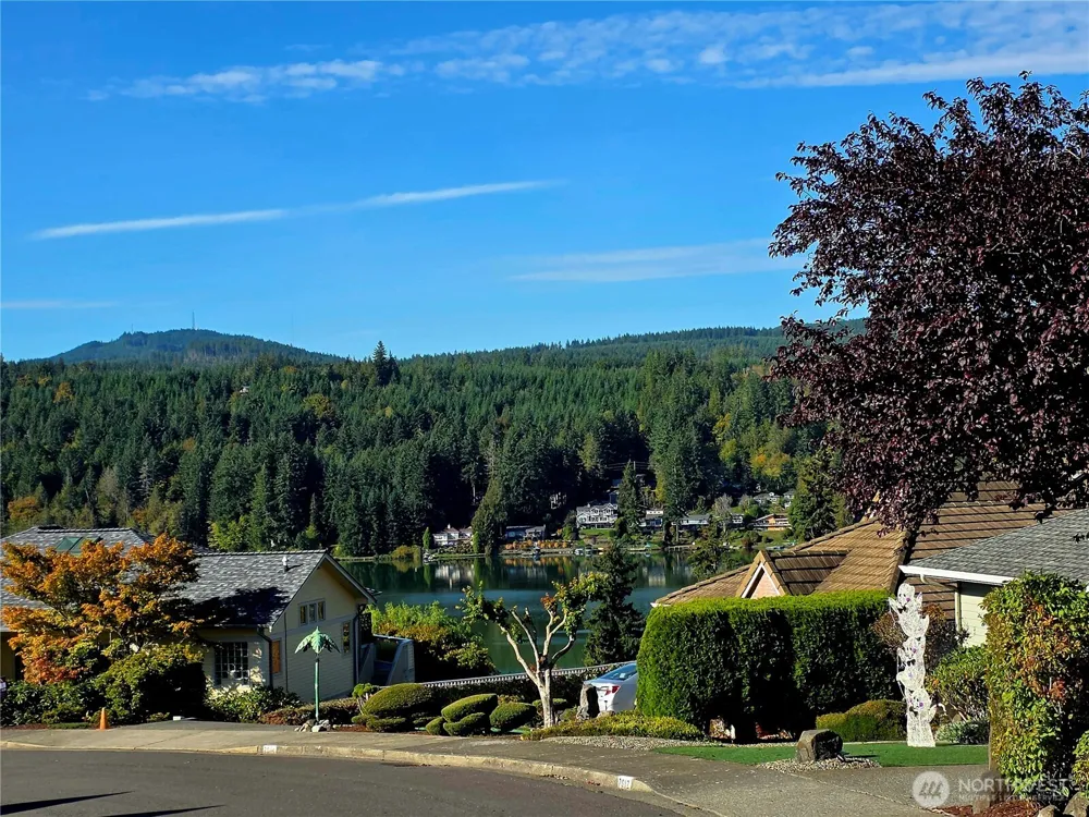 7010 Cormorant Place Bremerton, WA 98312