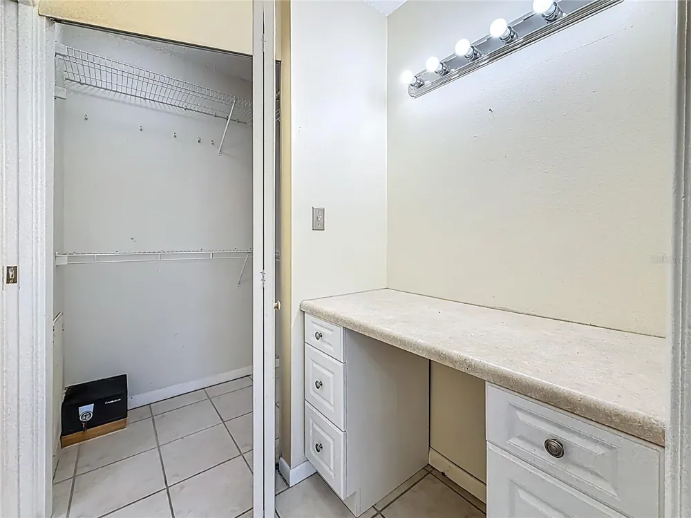 379 S MCMULLEN BOOTH ROAD #76 Clearwater, FL 33759
