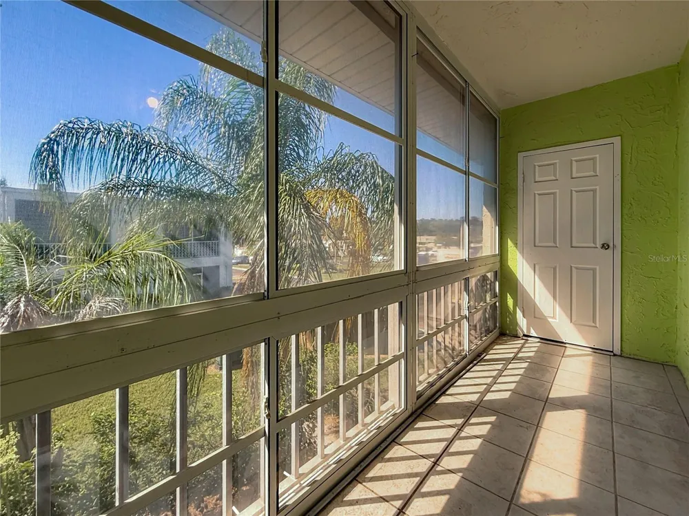 379 S MCMULLEN BOOTH ROAD #76 Clearwater, FL 33759